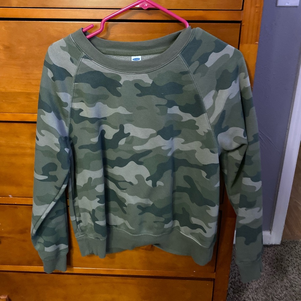 Old Navy Sweater